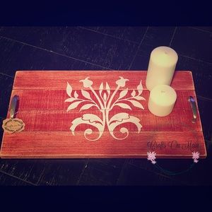 Farmhouse serving tray-fleur de lis pattern